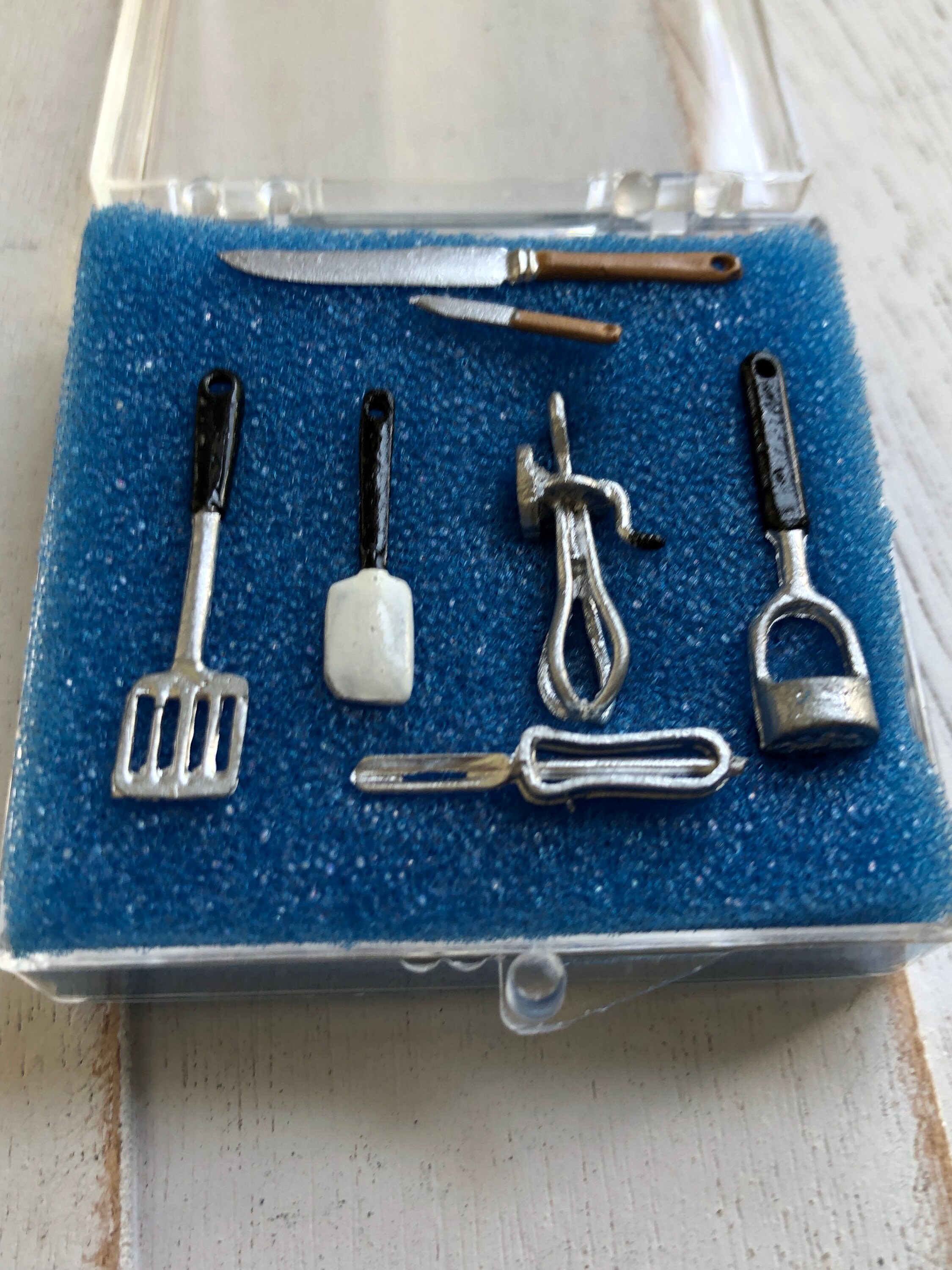 Miniature Kitchen Utensil Set, Mini Kitchen Implements, 7 Piece Set