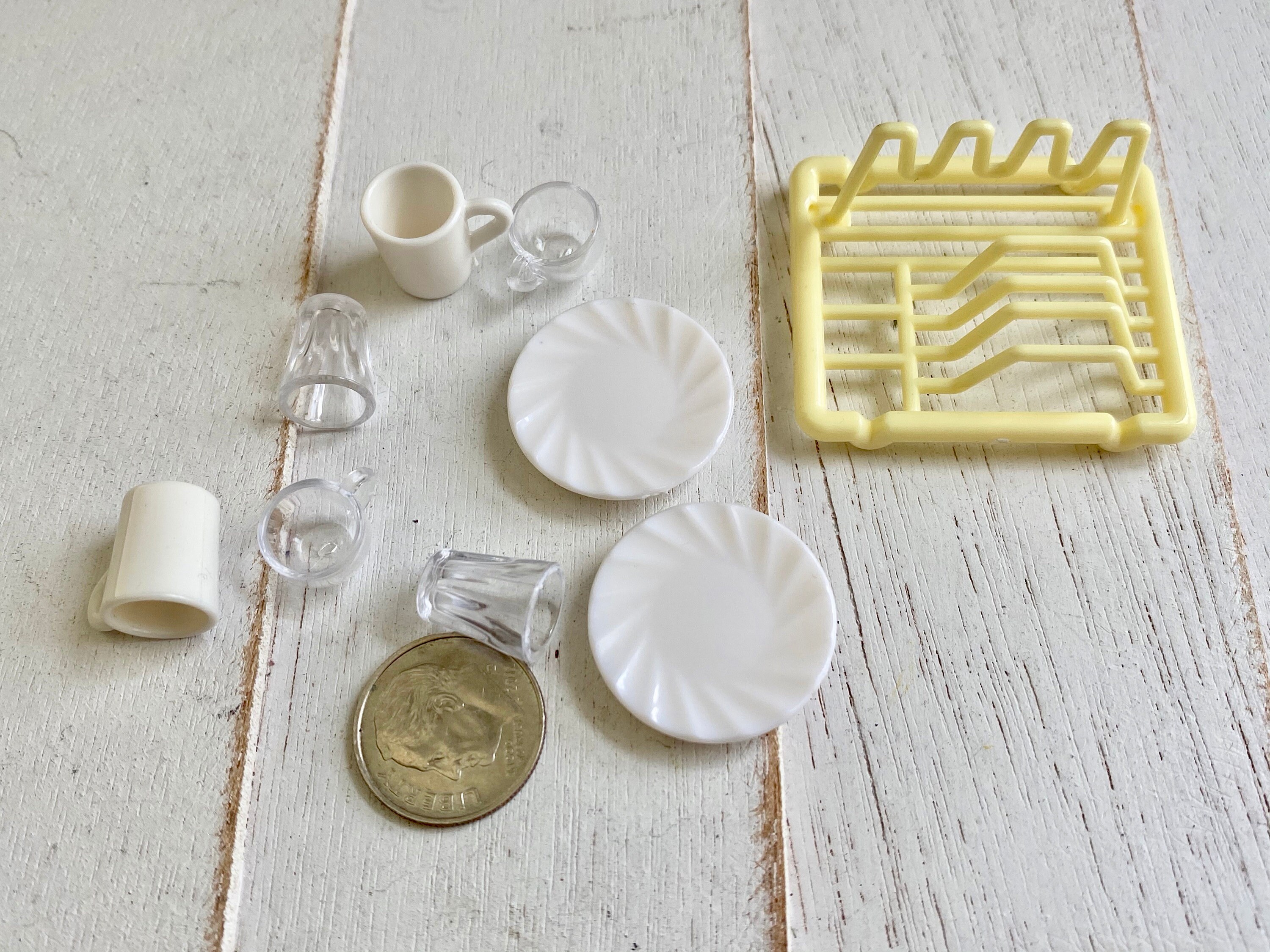 Miniature Dish Rack Set, Includes Dishes, Cups and Mugs, 9 Piece Set
