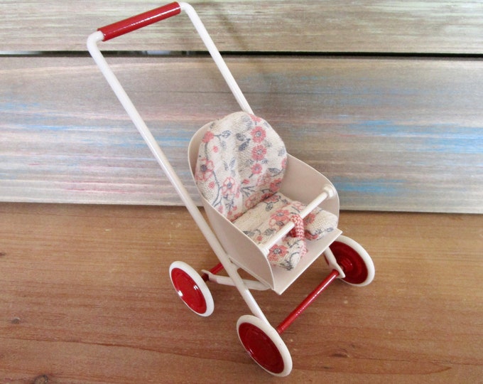 Miniature Stroller, Mini Stroller With Cushion, Dollhouse Miniature, 1:6 Scale, Mini Metal Buggy Stroller