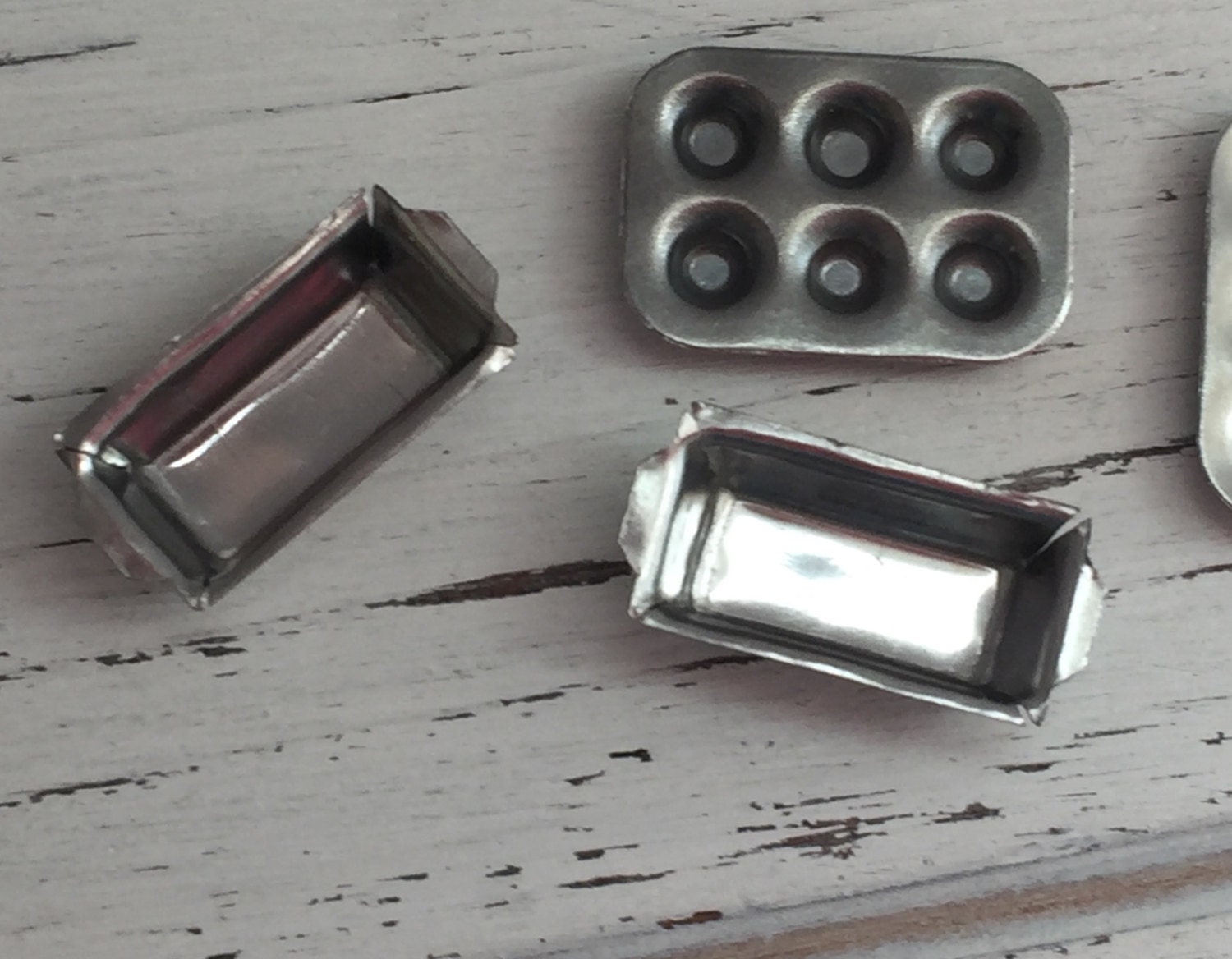 Miniature Aluminum Bread Baking Pans Dollhouse 112 Scale Etsy