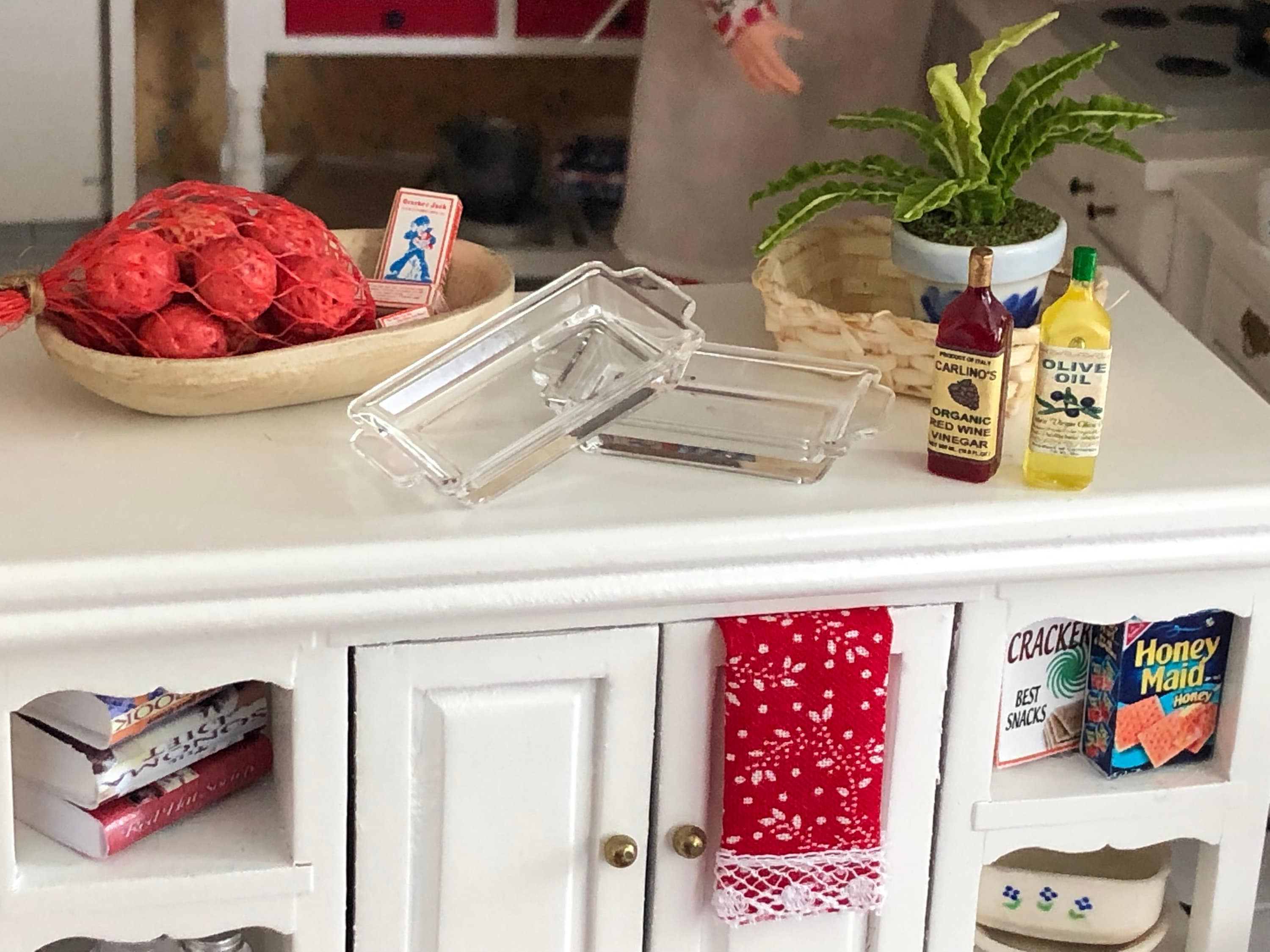 Miniature Trays, Set of 2 Clear Trays, Style 94, Dollhouse Miniature, 1