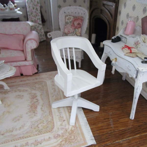 Miniature White Swivel Desk Chair, Mini Wood Office Desk Chair Style #33, Dollhouse Miniature Furniture, 1:12 Scale, Dollhouse Chair