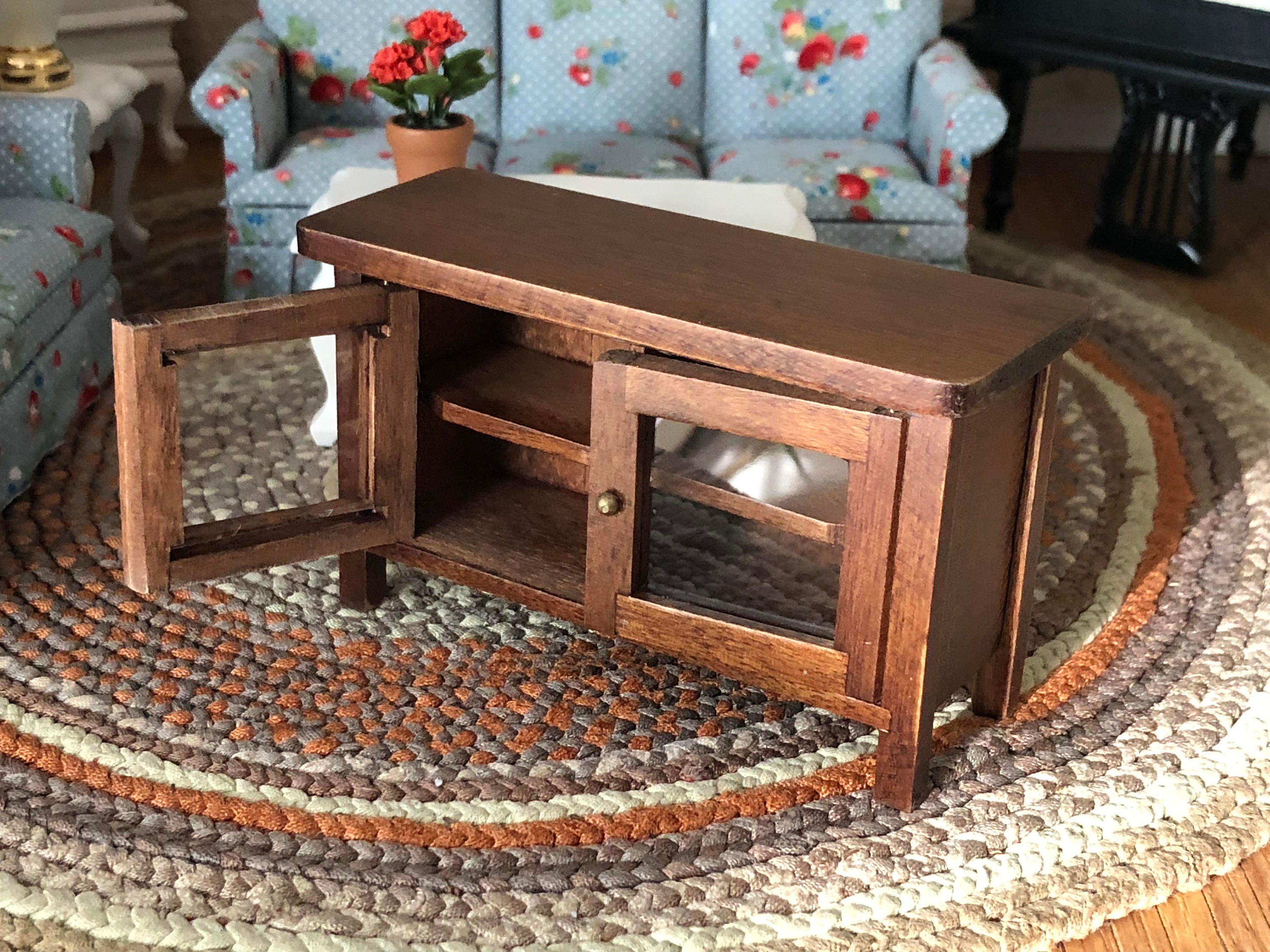 dollhouse table stand