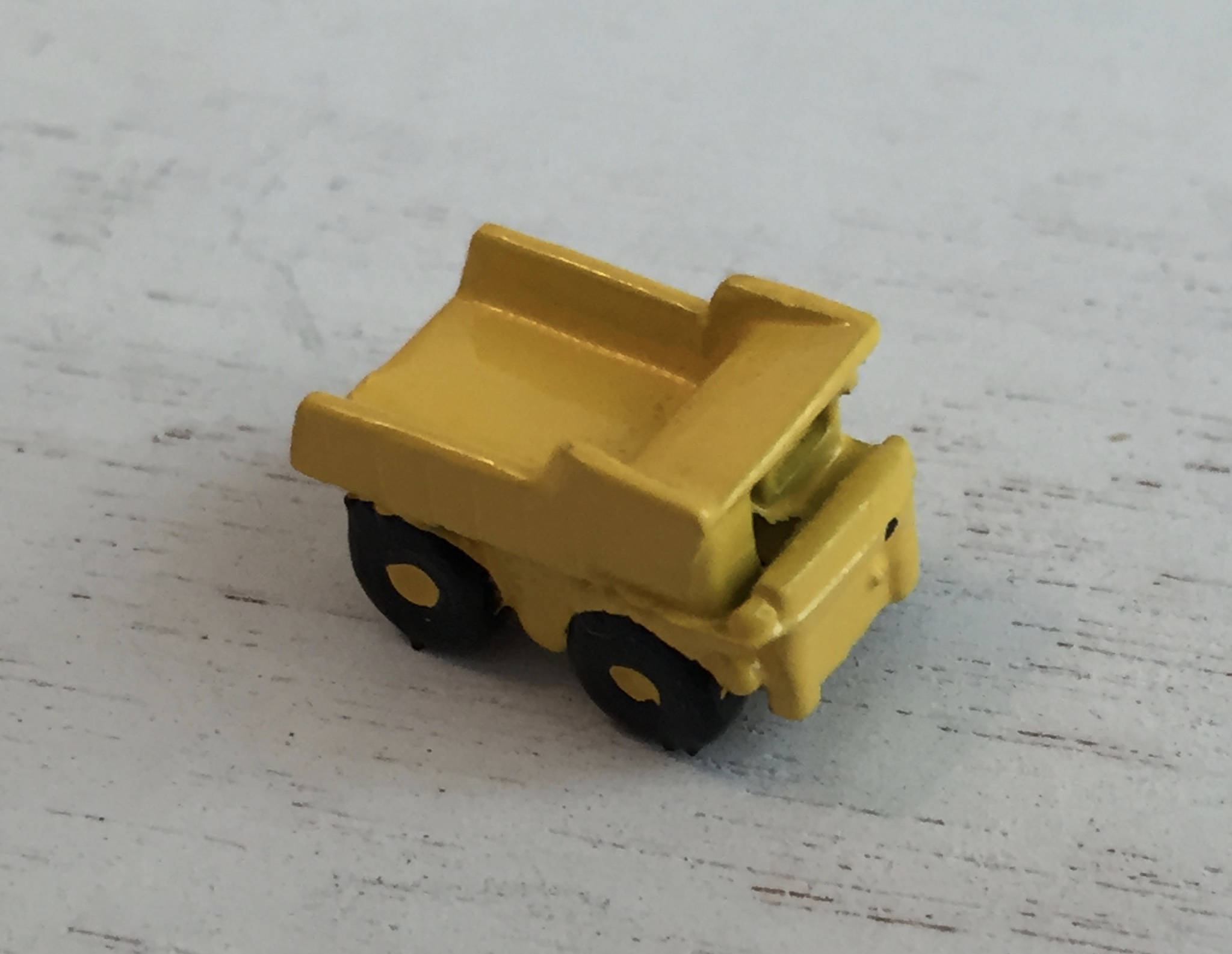 Miniature Dump Truck, Miniature Toy, Dollhouse Miniature, 112 Scale