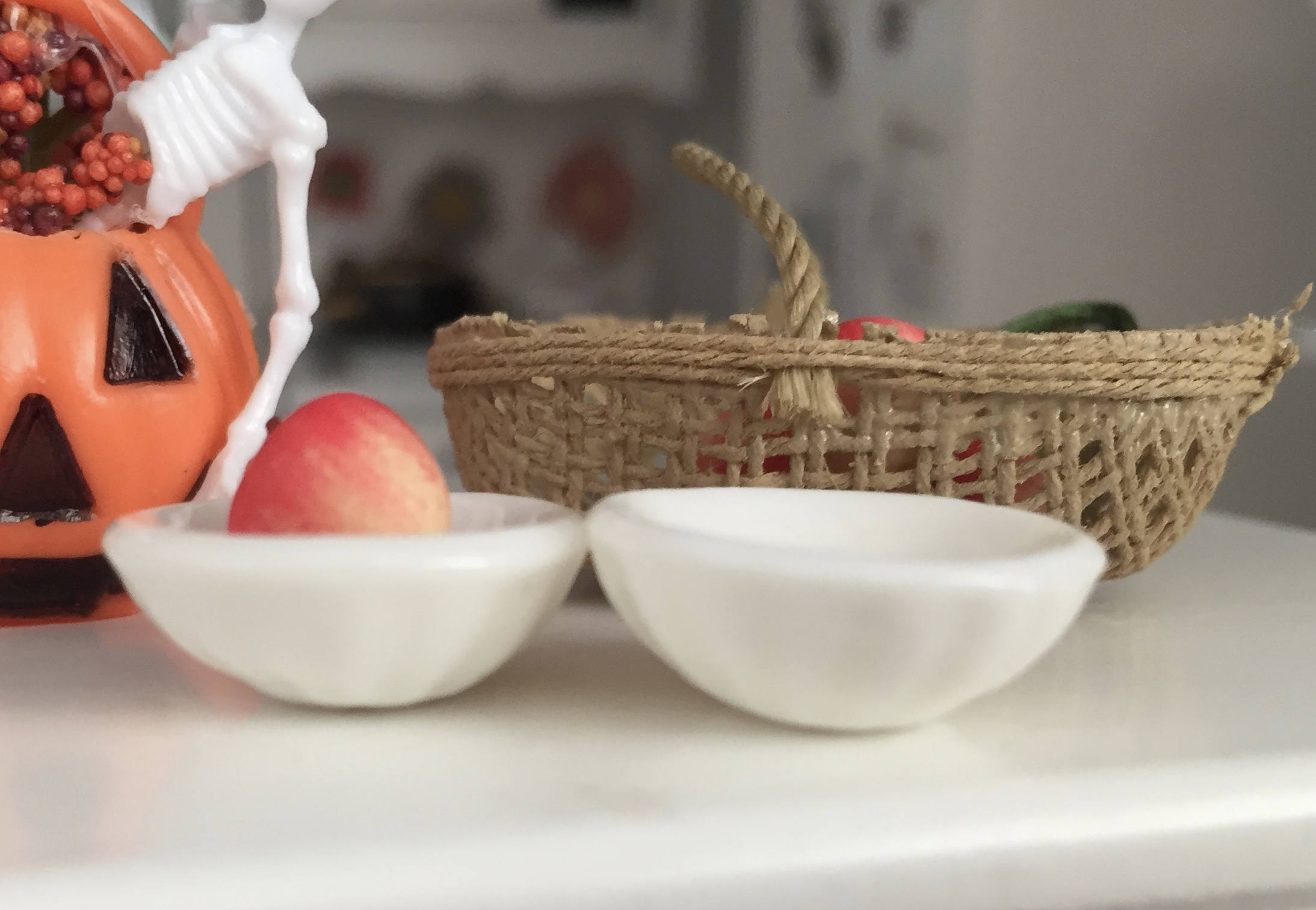 Miniature White Bowls, Set of 2, Dollhouse Miniatures, 112 Scale