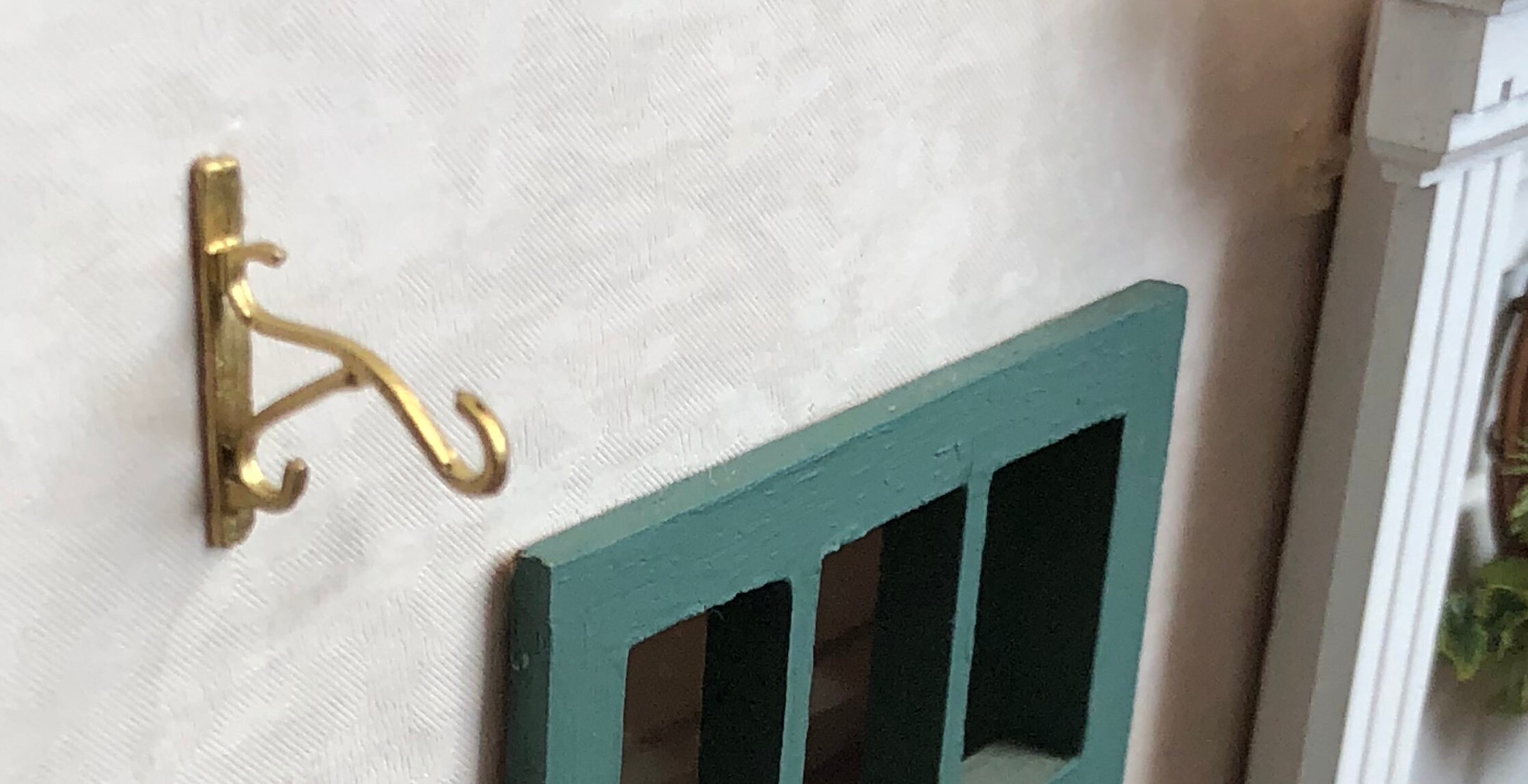 Miniature Plant Hook, Metal Gold Wall Hook, Dollhouse Miniature, 112