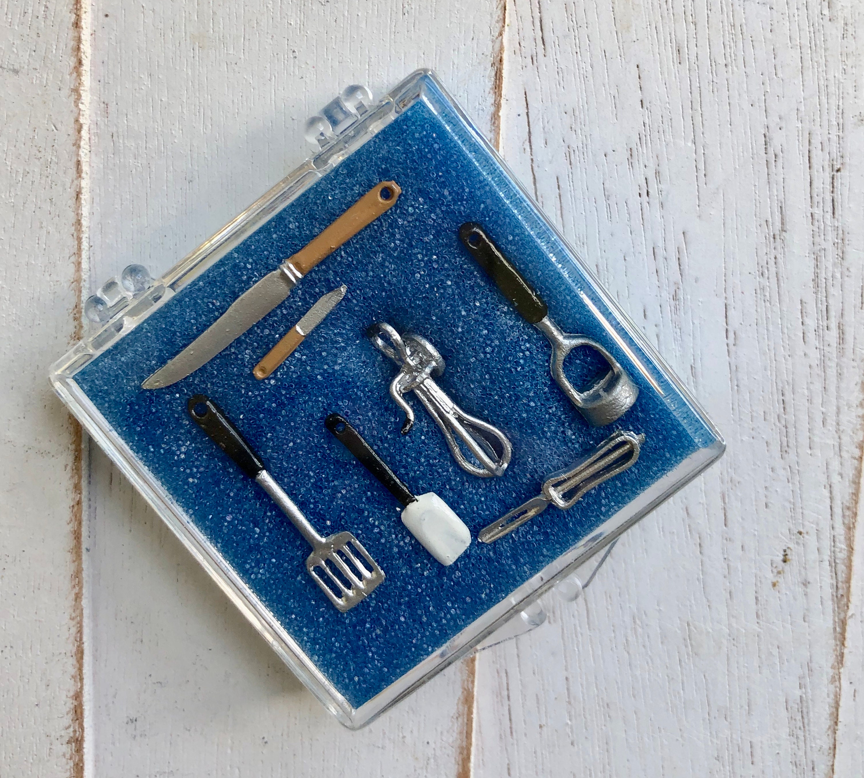 Miniature Kitchen Utensil Set, Mini Kitchen Implements, 7 Piece Set, Beater, Spatula, Knives