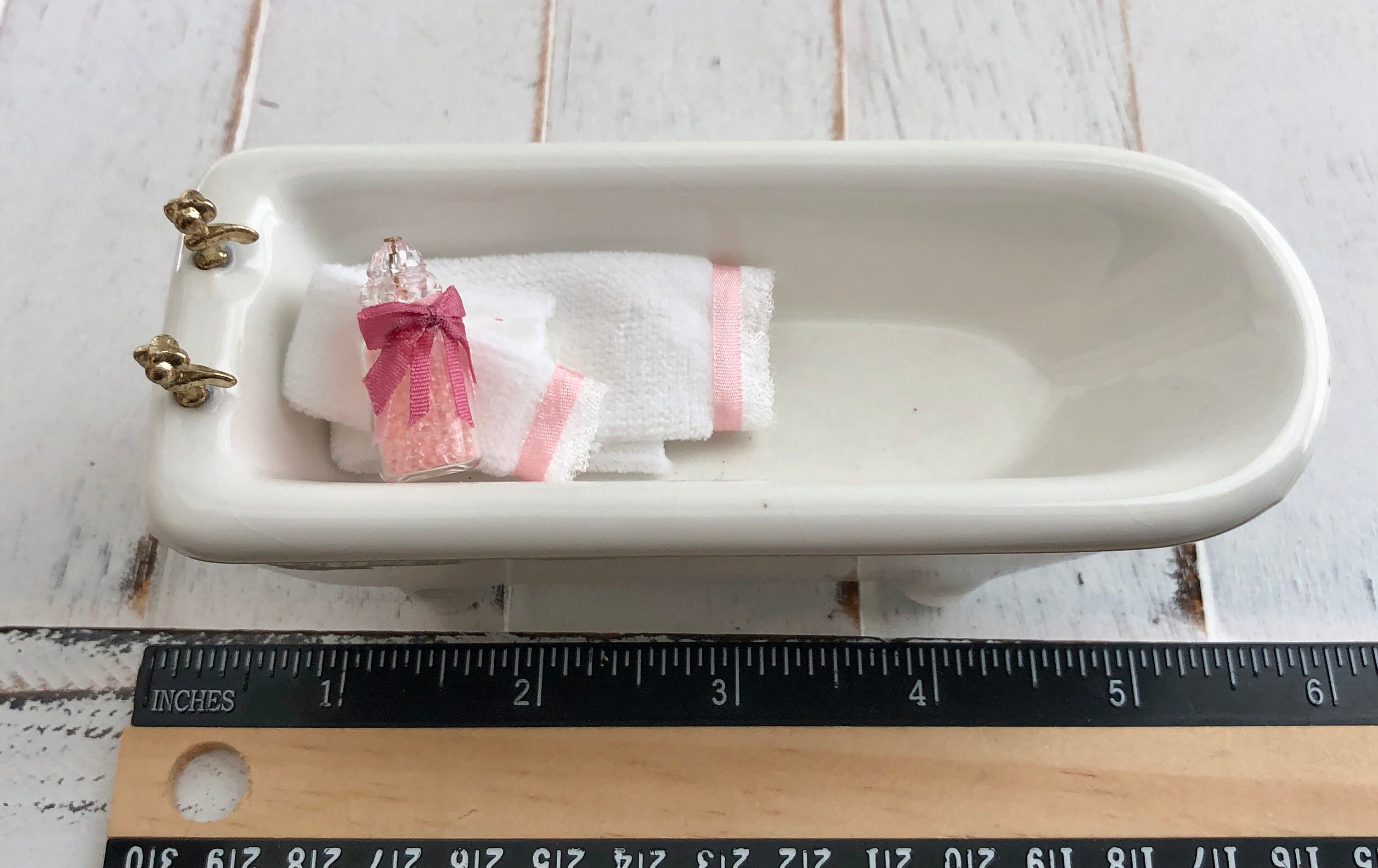 Miniature Bathtub Set, Includes Mini Tub, Towels and Bath Beads Jar