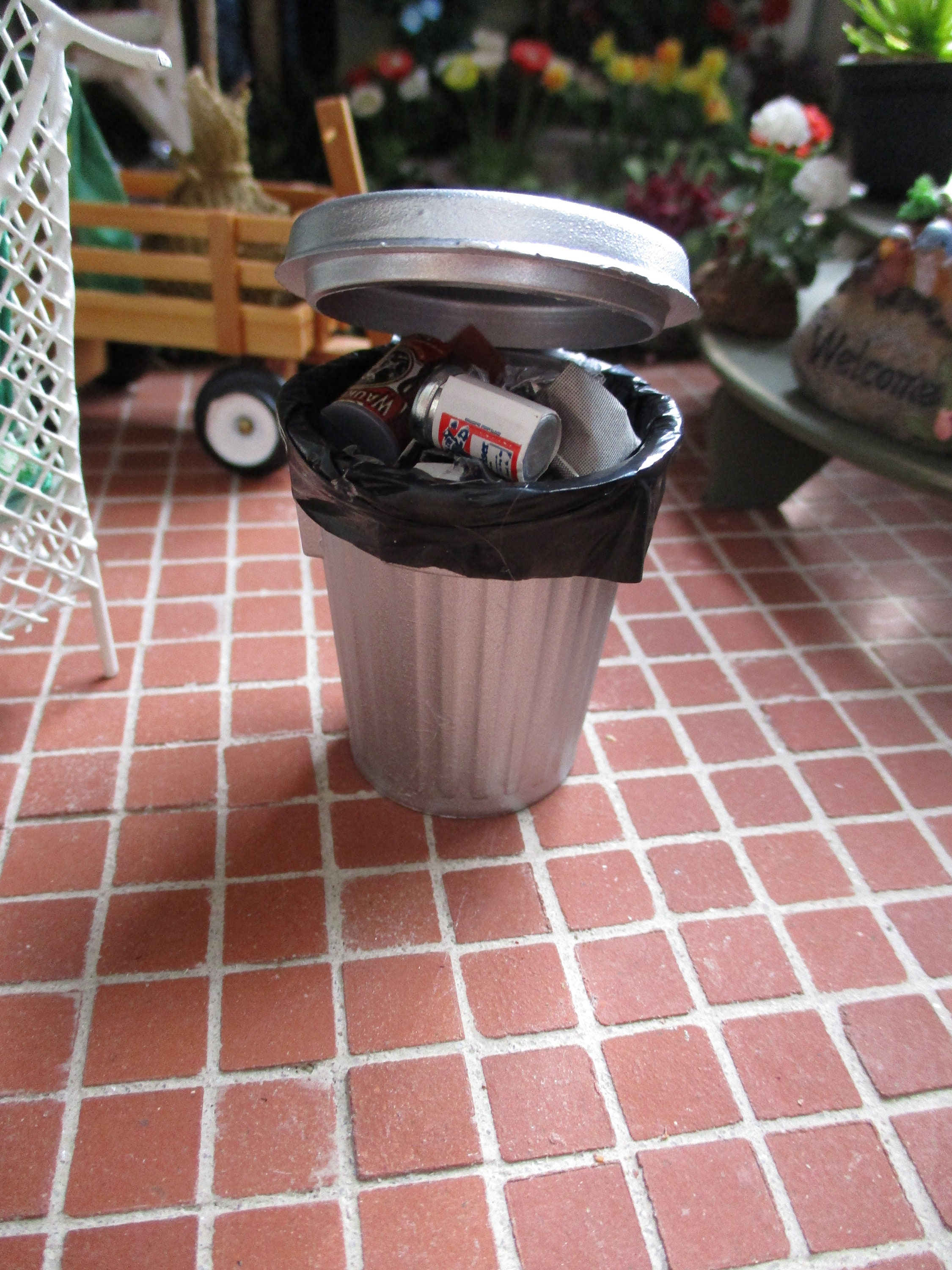 Miniature Garbage Can With Trash, Mini Filled Trash Can, Style 02, Dollhouse Miniature, 112