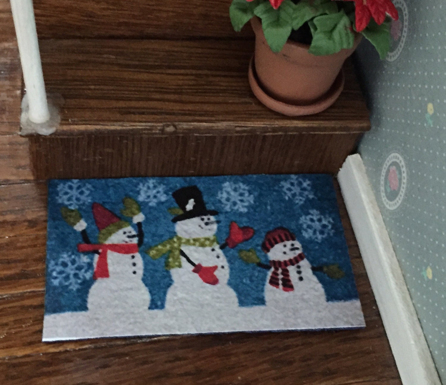 Miniature Christmas Snowman Mat Rug, Dollhouse Miniature, 112 Scale, Dollhouse