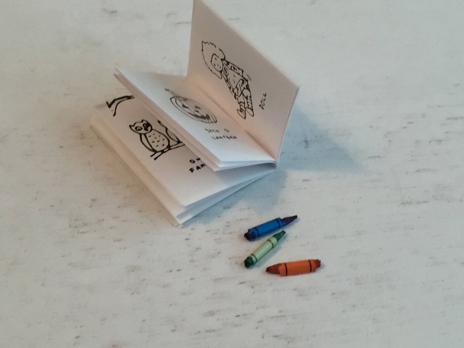 Miniature Coloring Book and Crayons Dollhouse Miniature 112 Etsy
