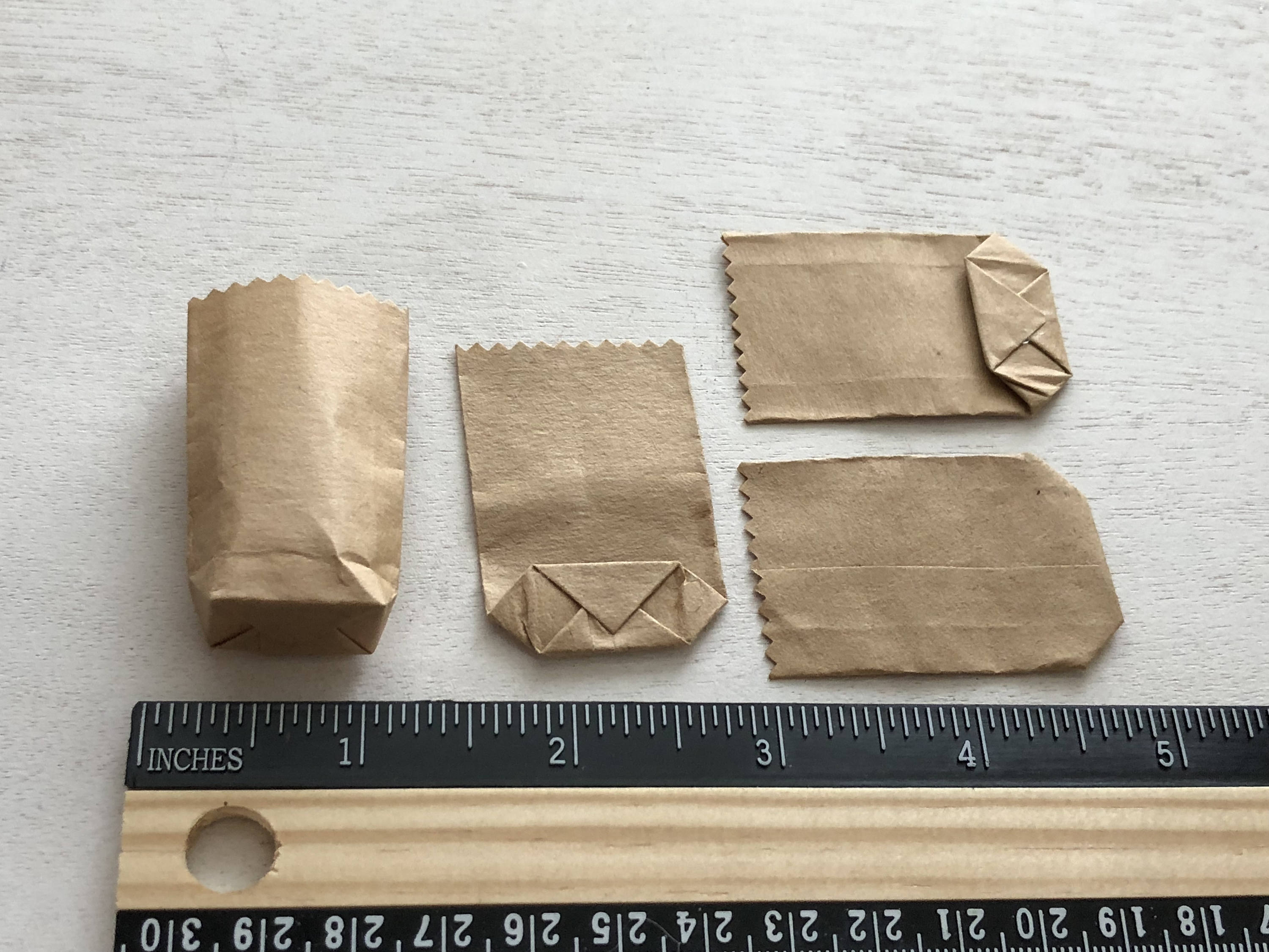 Miniature Bags, Tiny Kraft Bags, Dollhouse Grocery Bag Size 07