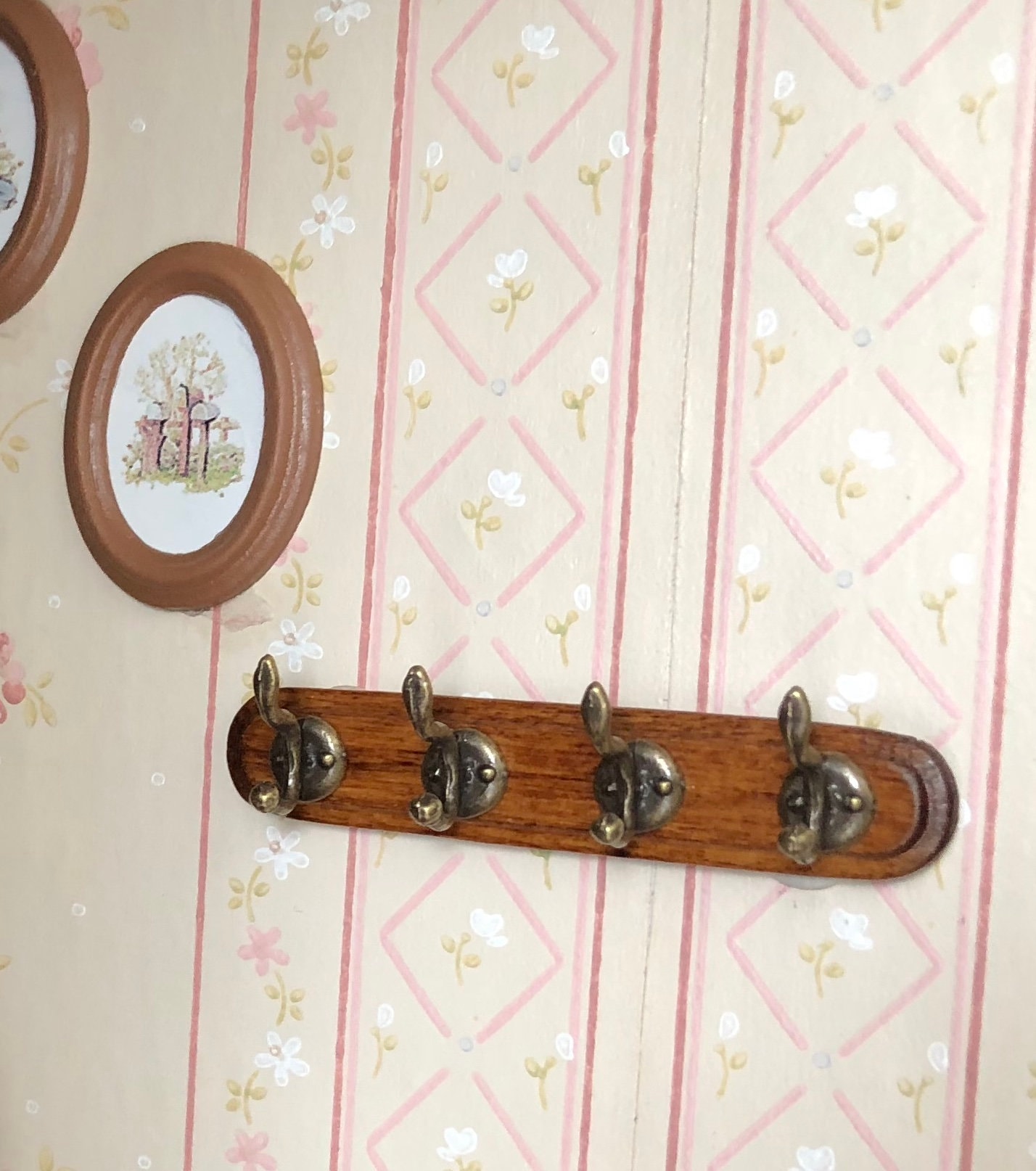 Miniature Wall Coat Rack With Hooks, Wood Rack, Dollhouse Miniature, 1