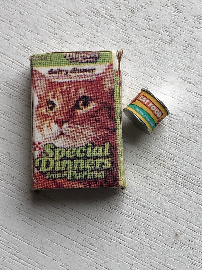 Dollhouse Miniature 1:12 Box of /"Special Dinners/" Cat Food