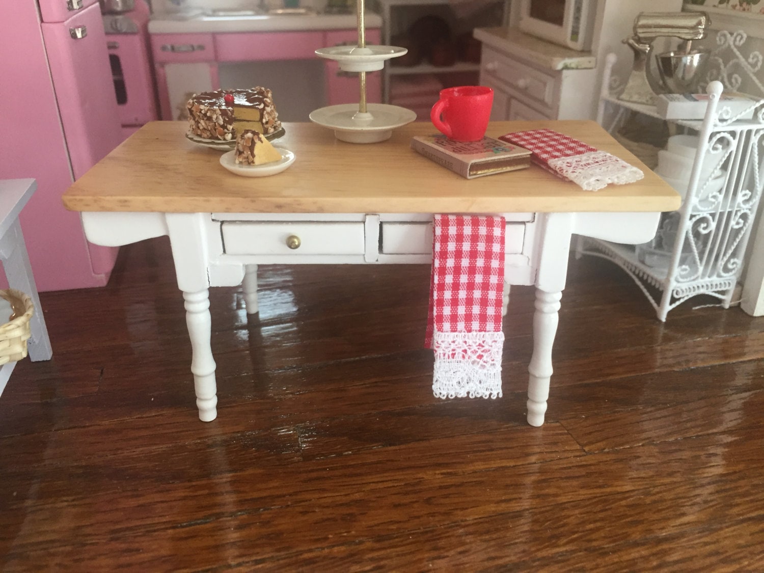 Miniature Kitchen Dish Towels, Red and White Gingham, Lace Trimmed, Set