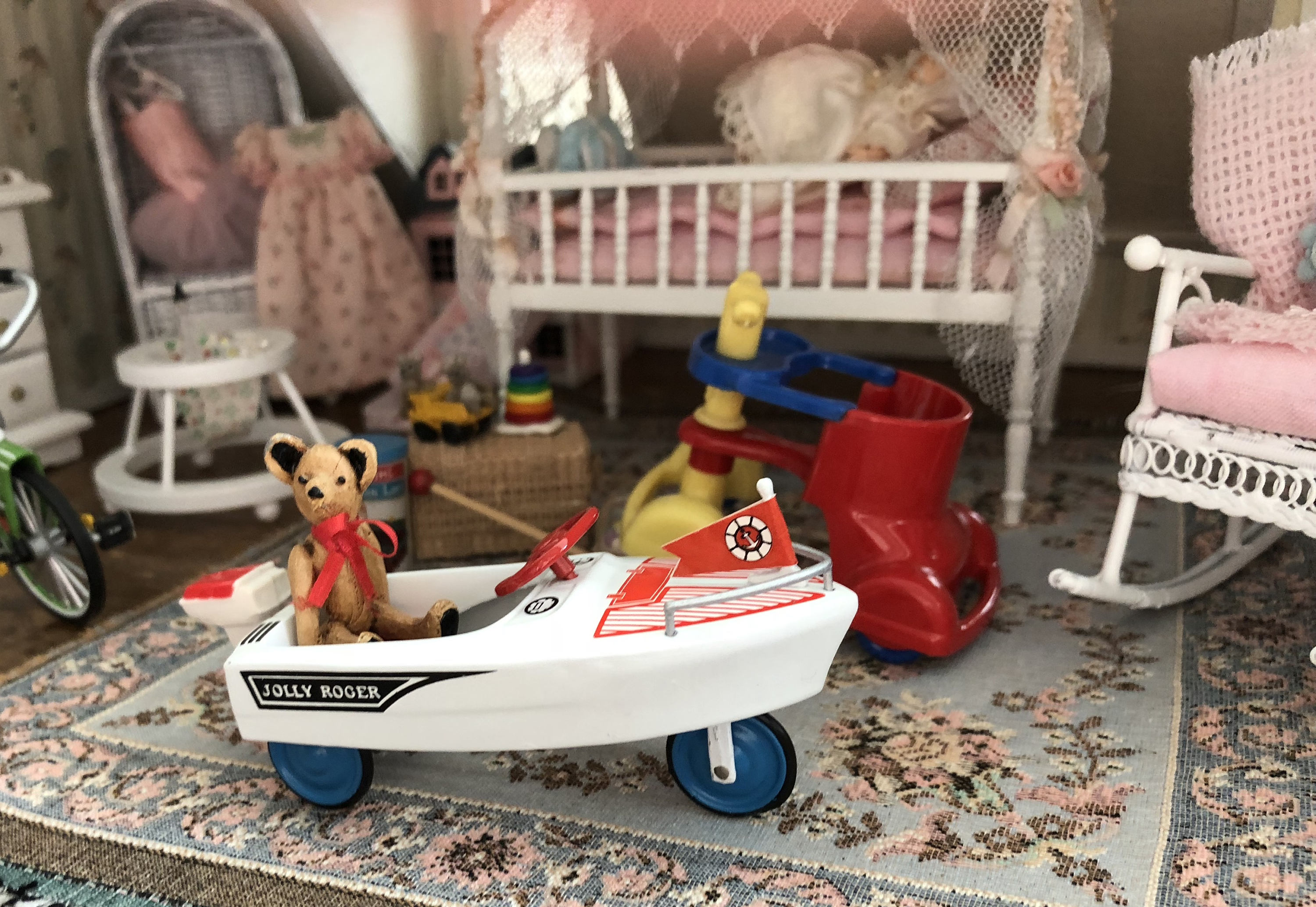 Miniature Boat, Jolly Roger Toy Peddle Boat, Riding Toy Boat, Dollhouse Miniature, 112 Scale