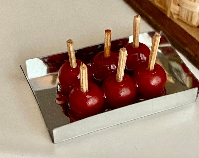 Miniature Candy Apples, Mini Apples on Tray, Dollhouse Miniature, 1:12 Scale, Dollhouse Food, Accessory, Mini Food, Crafts