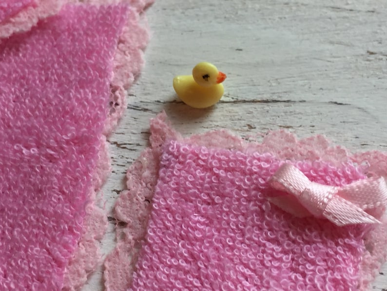 Dollhouse Miniature Pink Baby Bath Towel Wash Cloth 2 Bath Bottles Rubber Ducky