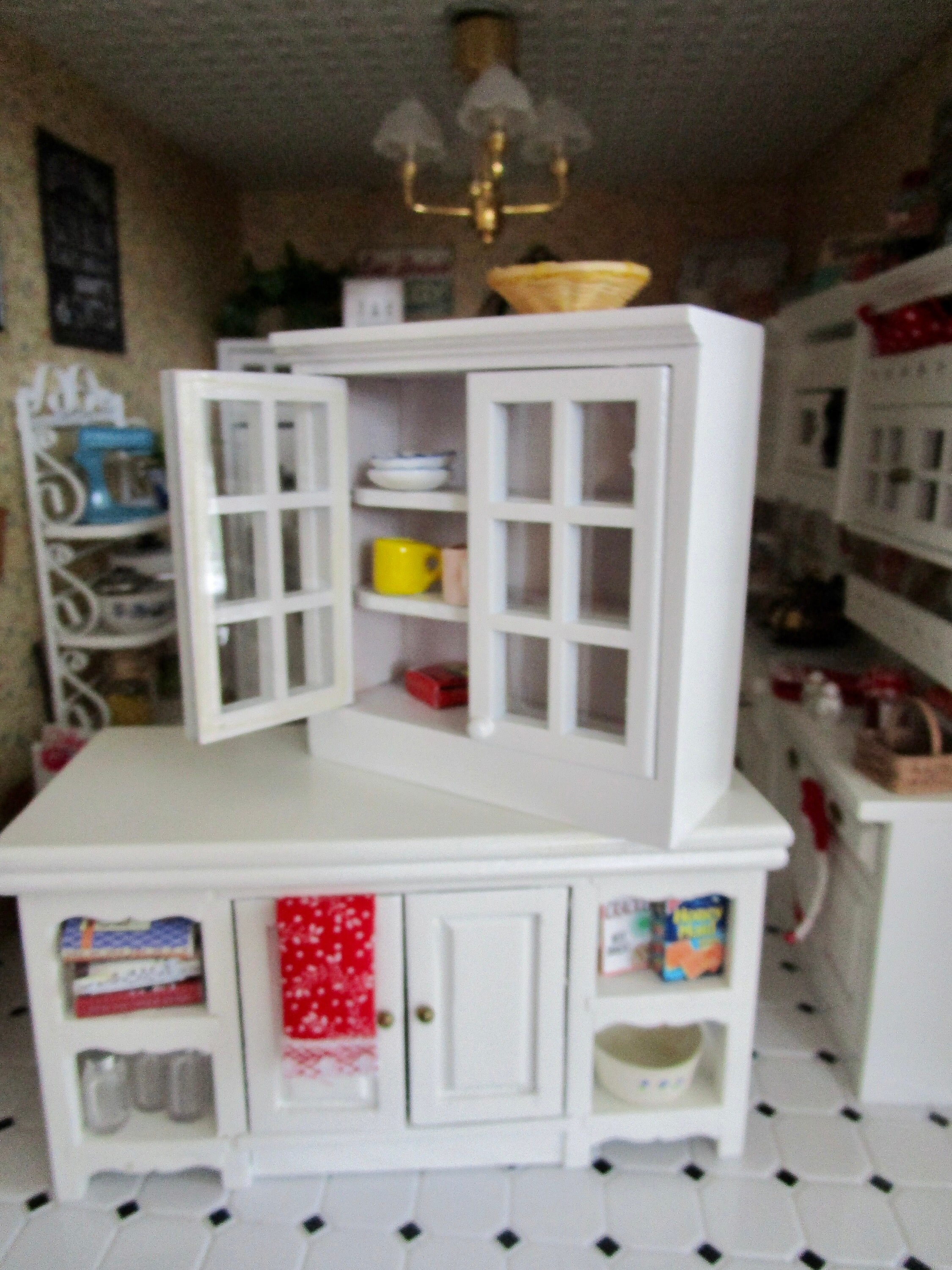 Miniature Wood Kitchen 2 Door White Upper Style 74