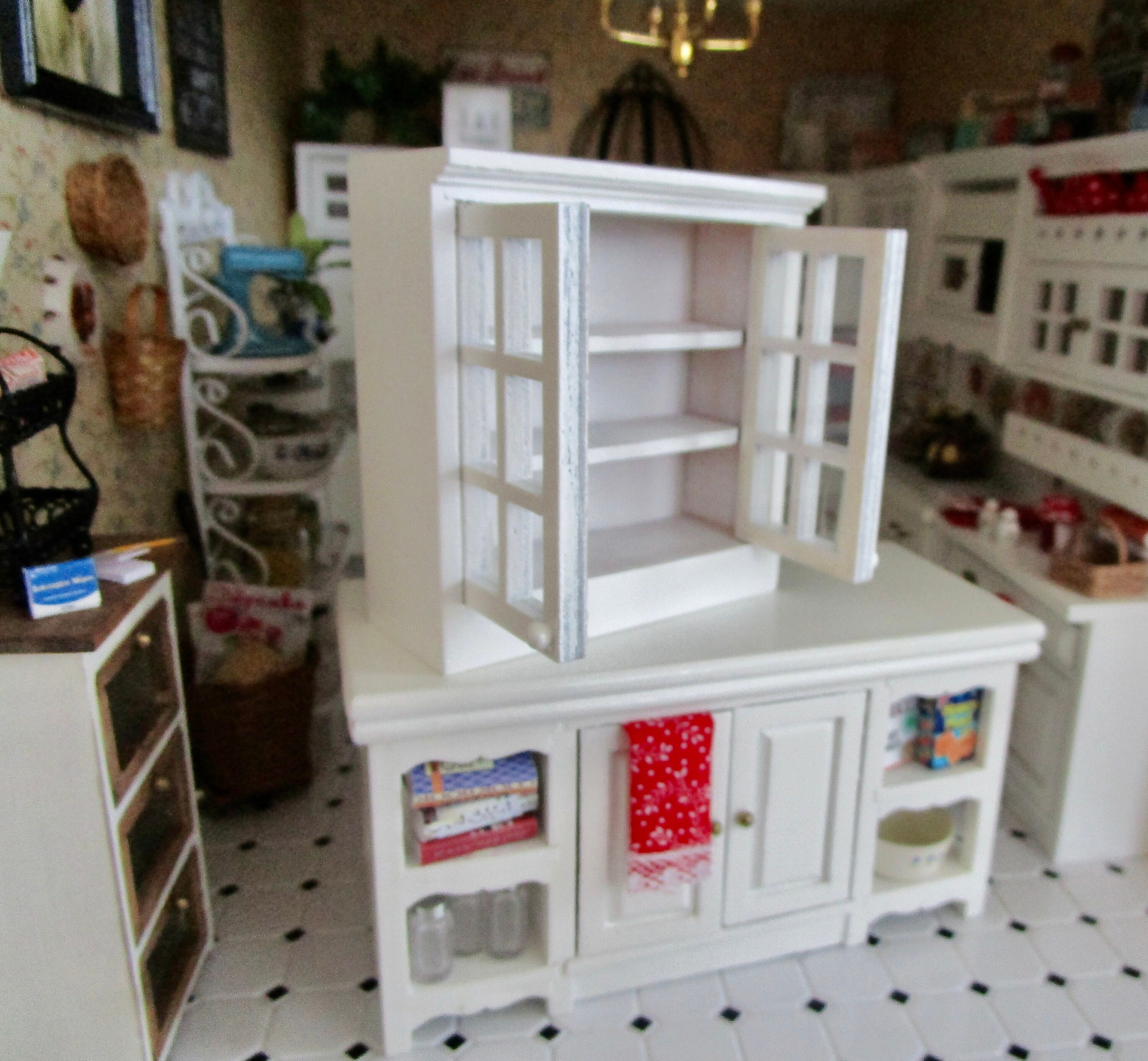 Miniature Wood Kitchen 2 Door White Upper Style 74