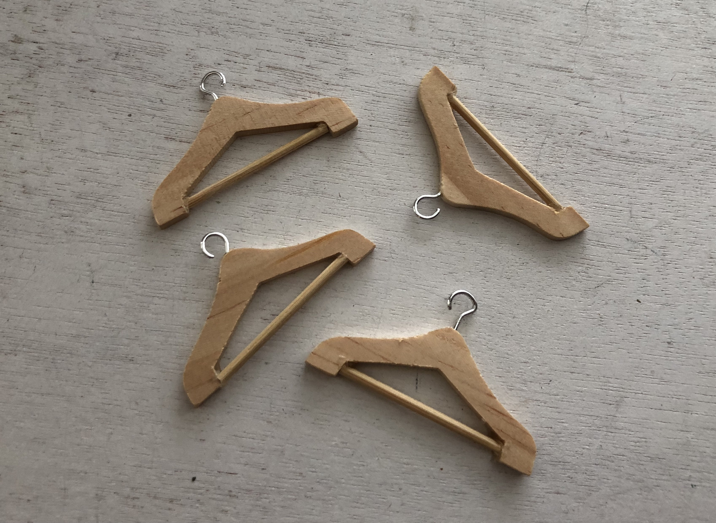 miniature hangers doll clothes