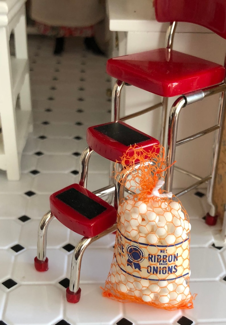 Dollhouse Miniature Sack of Oranges /& Sack of Onions General Store Kitchen 1:12