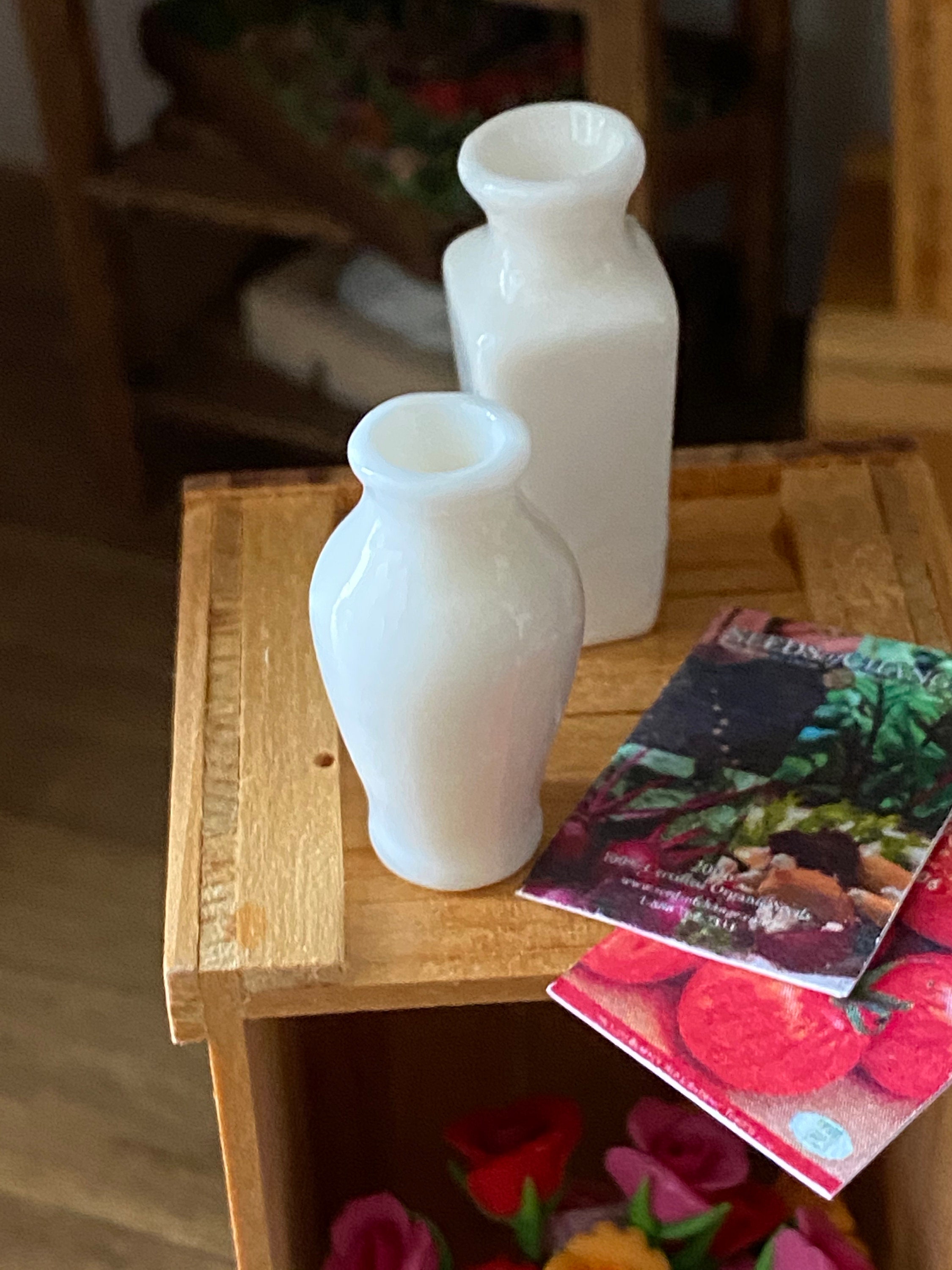 Miniature Vases, White Ceramic Vase Set 2 Pieces, Dollhouse Miniatures