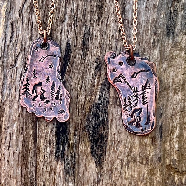 Bigfoot charm pendant necklace, Sasquatch footprint jewelry, Cryptid Lovers pendant, Men or Women Bigfoot gift, copper Bigfoot necklace