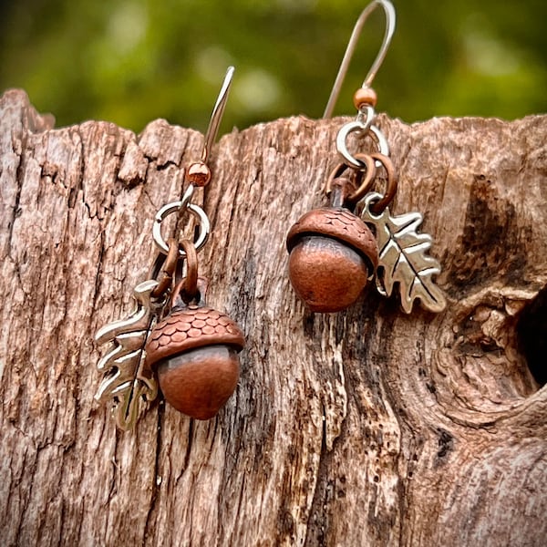 Copper Acorn earrings, oak leaf and acorn jewelry, Acorn gift, Autumn jewelry, Autumn earrings, Oak Leaf earrings, nature lover gift