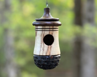 Ambrosia Maple Hummingbird Birdhouse with Texture, One of a Kind, Hummingbird House Natural, Ready to Ship, Gift for garden bird lovers