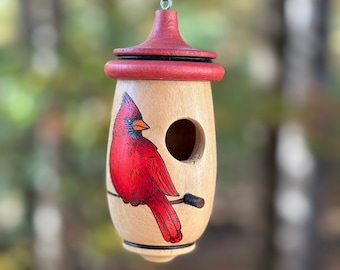 Hummingbird House, Cardinal Bird Art, Handmade Wooden Birdhouse, Personalizable in Memorial, Bird Lovers Gift, Christmas Gift for Loved Ones