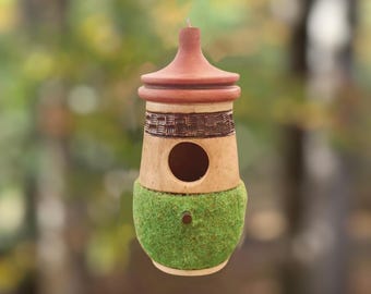 Faux Moss Hummingbird House Nester Artisan Gift, For The Moss Lover