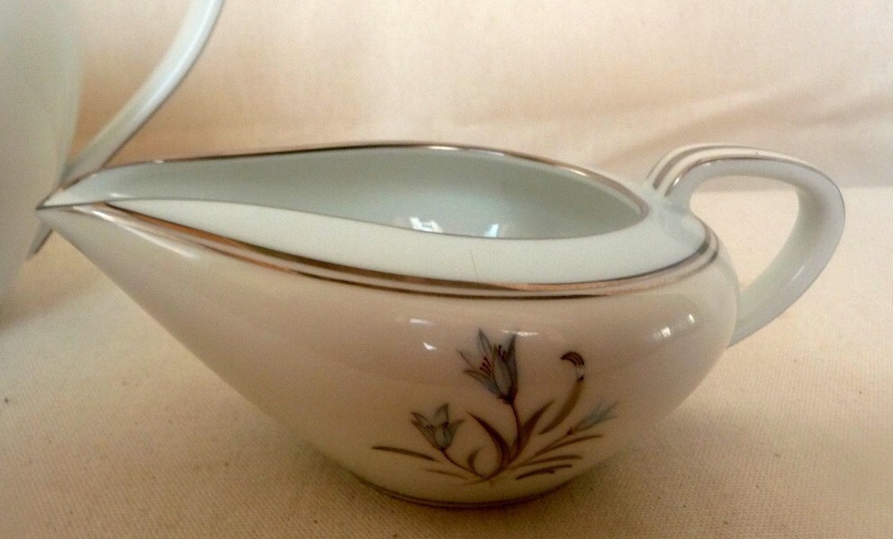 Noritake china bluebell hotsell