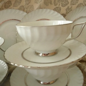 Royal Tettau White w/Platinim Patina MCM Cups Saucers Dessert Plates Set for 4 Germany Bavarian