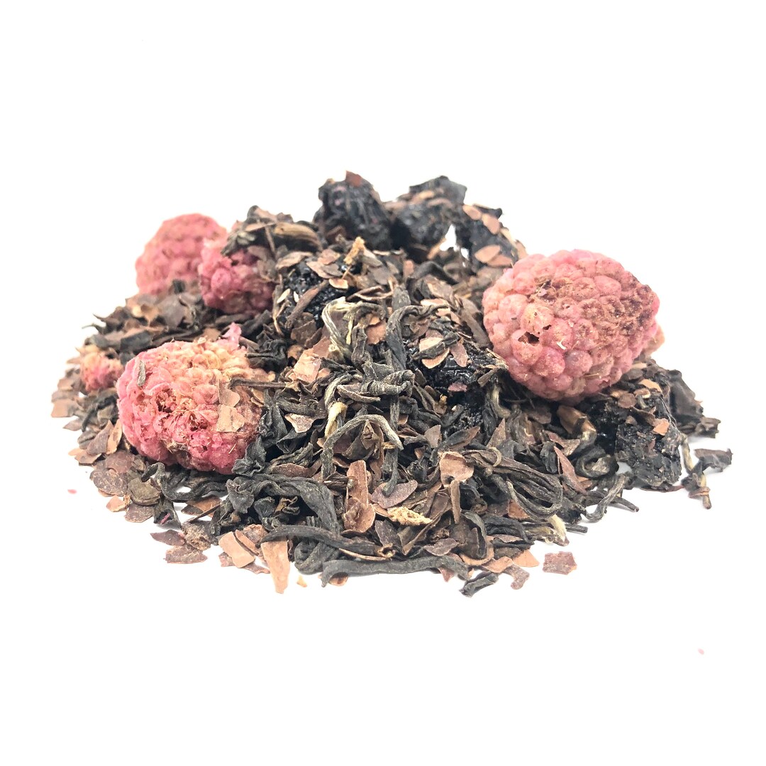 BLACK FOREST TEA Organic Black Tea Blend Darjeeling With Chocolate, Cherry, Raspberry and