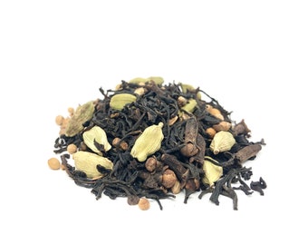 MASALA CHAI | Organic Black Tea Blend | Chai Tea | Assam with with Cinnamon, Cloves, Cardamom, Coriander | Loose leaf Tea | Urban Earth Teas