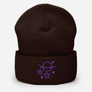 Cosmic Beanie – Embroidered Saturn Hat, Astronaut Style, Alt Fashion Streetwear Vibes