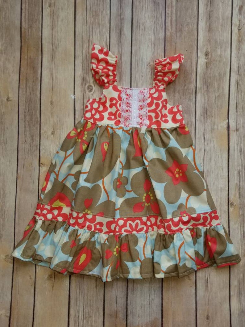 toddler and infant dress girls ruffle dress Boutique Girls flutter dress sizes 6mos-8