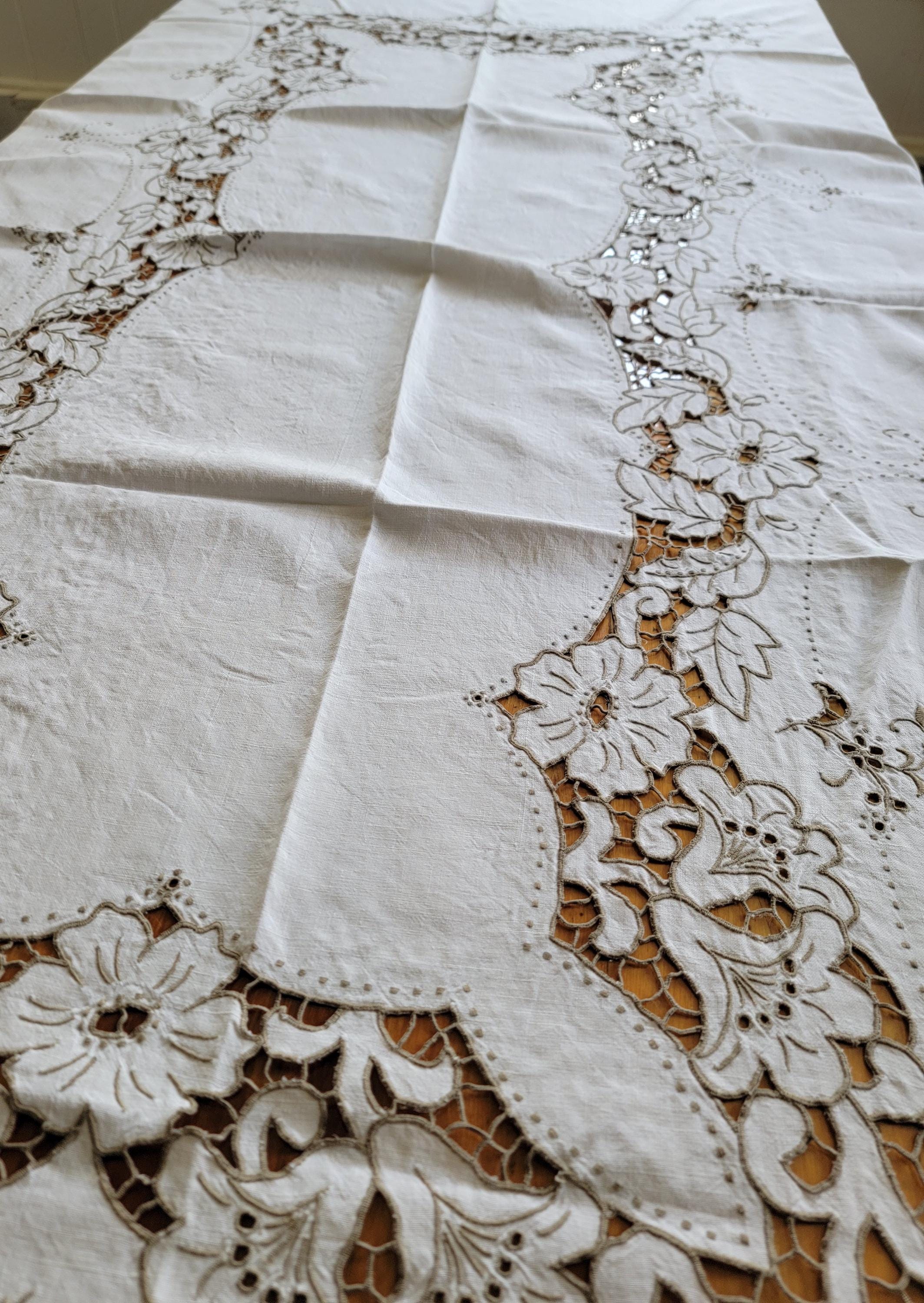 刺繍テーブルクロス190x140cm はっ水加工刺しゅうのテーブルクロス 長方形 通販 - ディノス