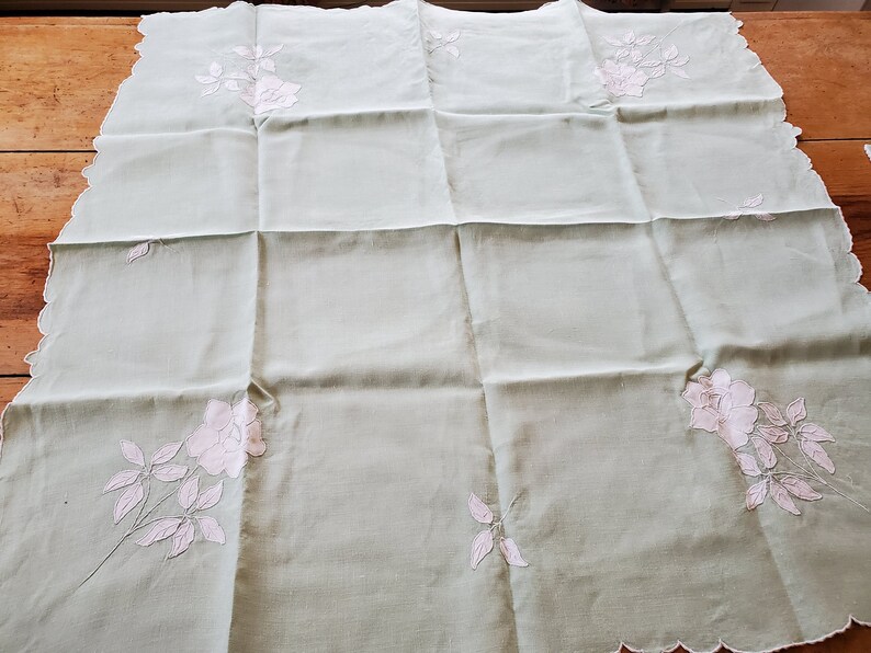 Vintage 1940's Tablecloth Table Topper & 4 Napkins Hand Etsy
