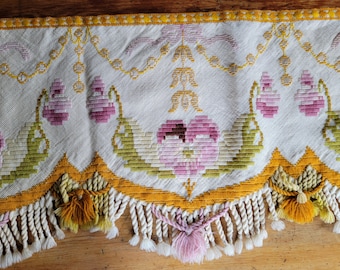 Antique Wool Embroidered Linen Pelmet Valance Hand done Arts & Crafts Vintage Tassels