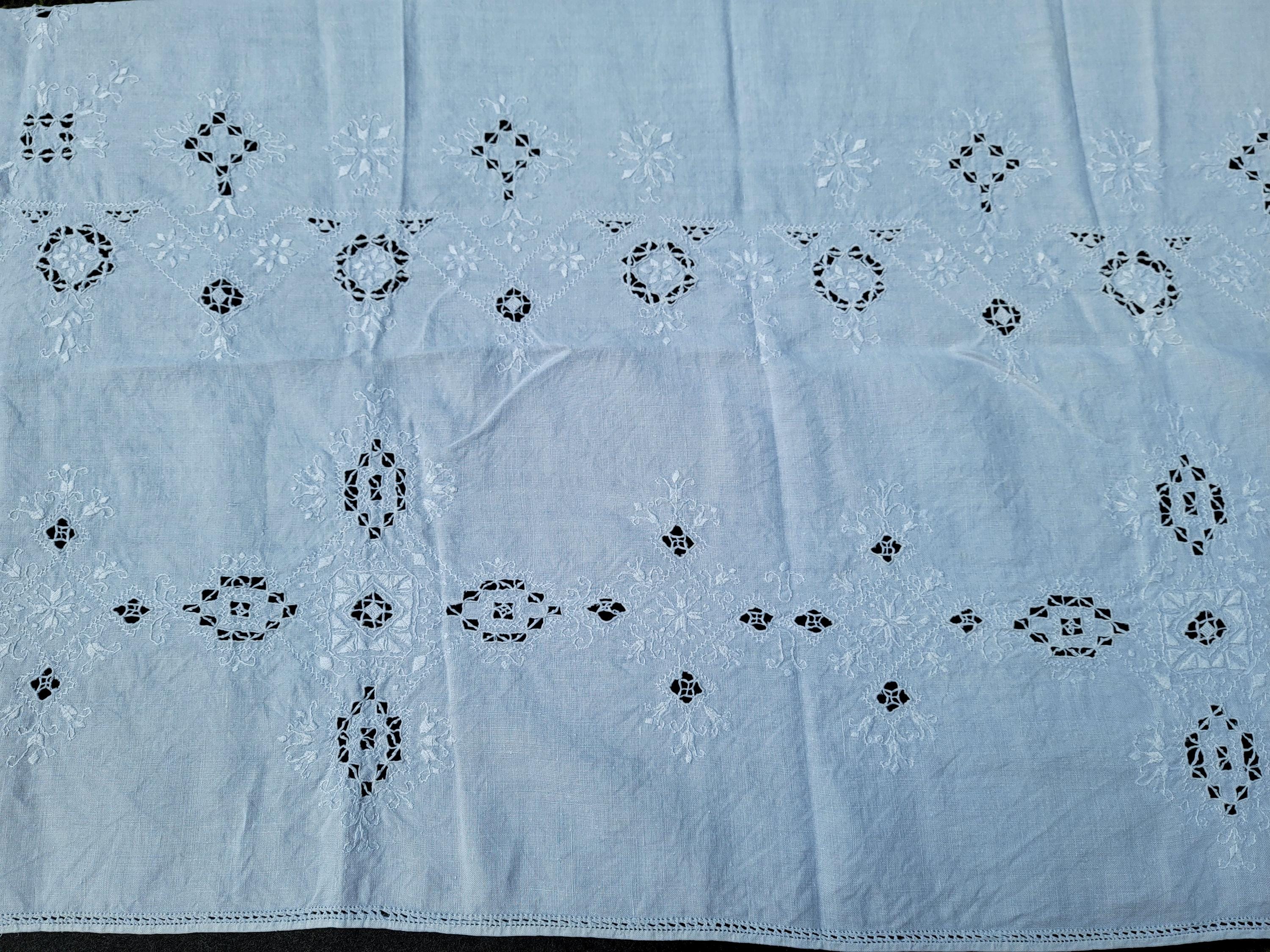 ヴィンテージ イタリア製 手刺繍 リネン テーブルクロス 68x88 - Etsy 日本
