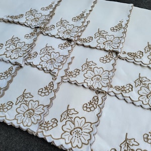 Vintage Hand Embroidered Madeira Linen Napkins Set of 12 Floral 16.5&quot;