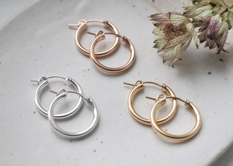 Gravity Hoop Earrings Large 18mm image 1