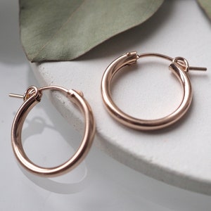 Gravity Hoop Earrings Large 18mm image 4