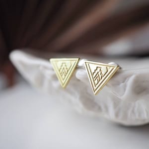 Plymouth Fan Brass Post Earrings // LanaBetty // Art Deco