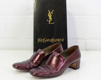 Vintage Yves Saint Laurent Loafer estilo block tacones, zapatos de tacón bajo de cuero borgoño, zapatos YSL, tamaño 7