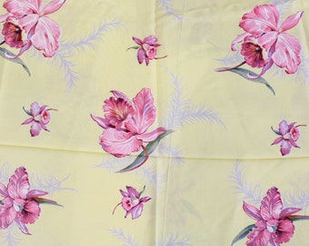 1940s Yellow Floral Rayon Fabric, 4 Yards, Vintage 40s Floral Print Sewing Fabric, Dressmaking Fabric