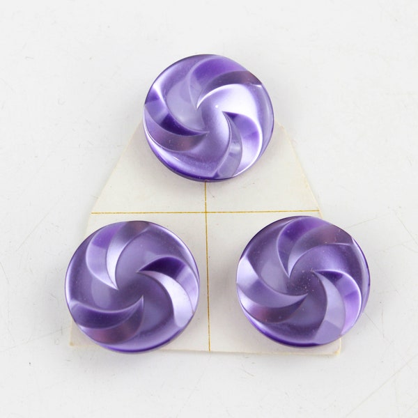 Vintage Purple Swirl Buttons, 7/8 in. 22 mm, Mid Century Glossy Purple Buttons Set of 3 for Sewing or Knitted Clothing