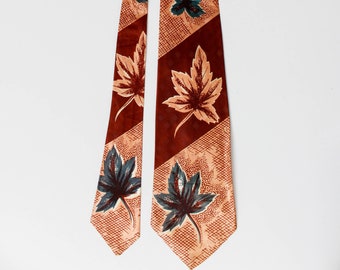 1940s Brown and Green Leaf Print Rayon Necktie, Wide Tongue Bold Look Tie